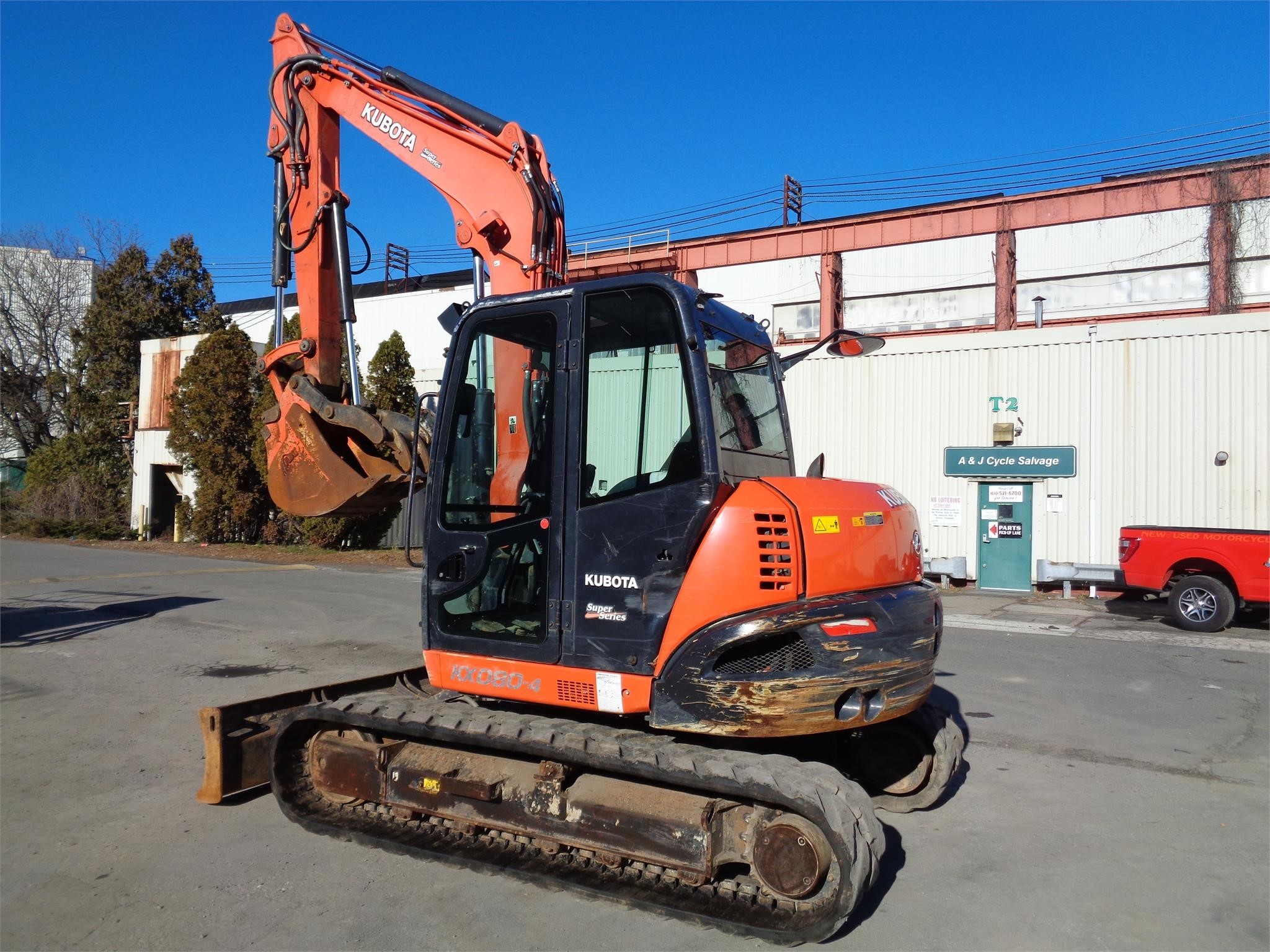 
							2017 KUBOTA KX080-4						